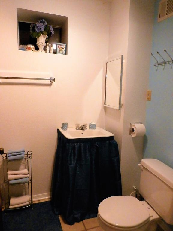 Charming Downstairs Unit Apartment โอกเฮิร์สต์ ภายนอก รูปภาพ